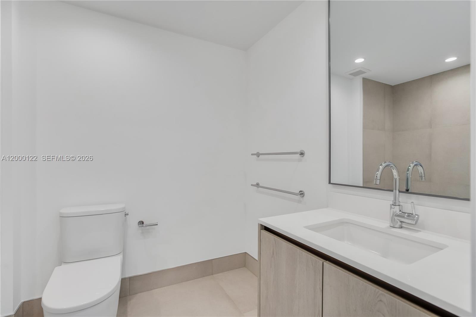 Undisclosed Address Bay Harbor Islands, FL 33154