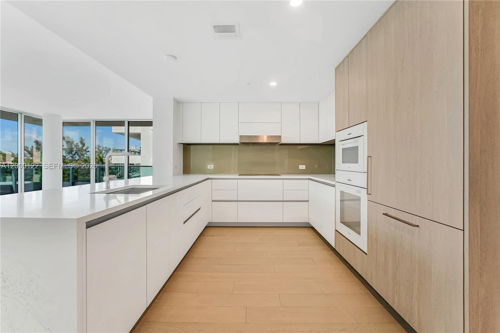 Undisclosed Address Bay Harbor Islands, FL 33154