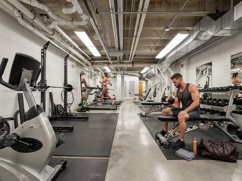 8101 Biscayne Blvd #R-306 Miami, FL 33138