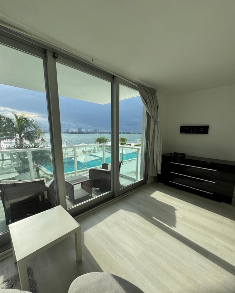 image Mirador 1000 (South Tower)6