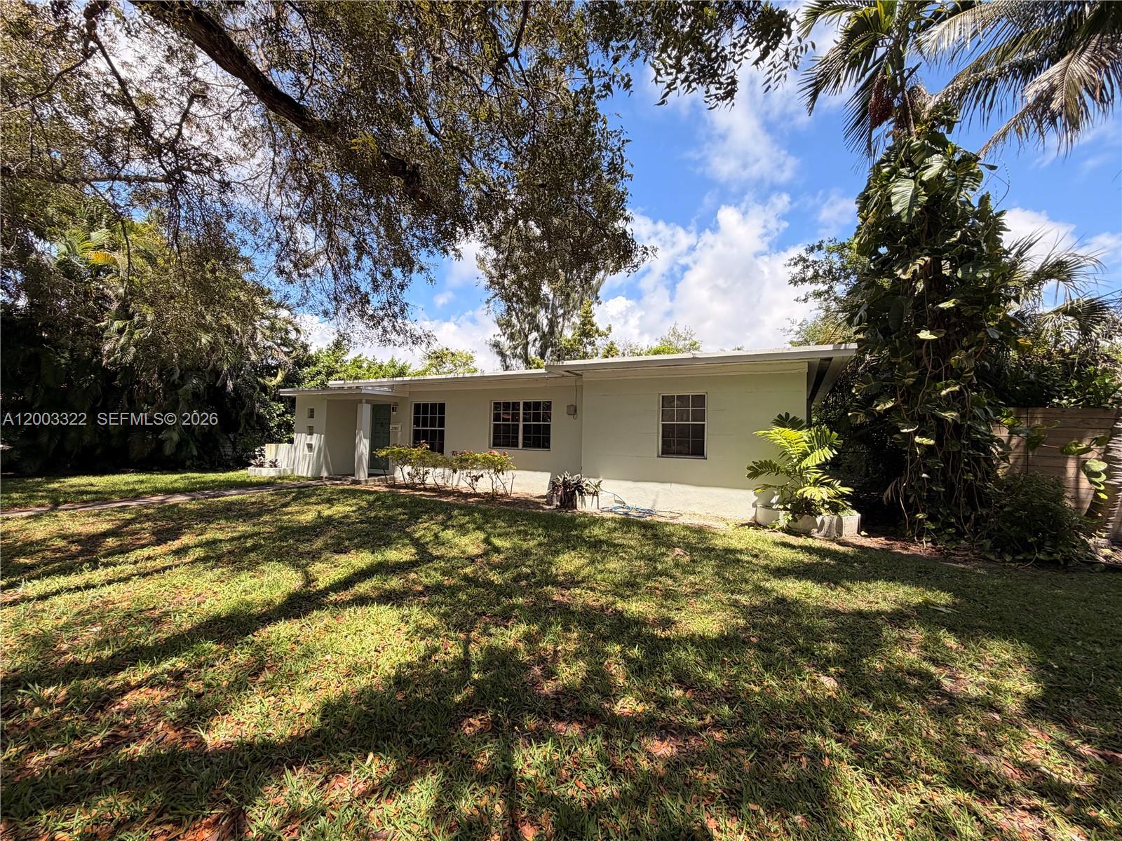 5765 SW 48th St Miami, FL 33155