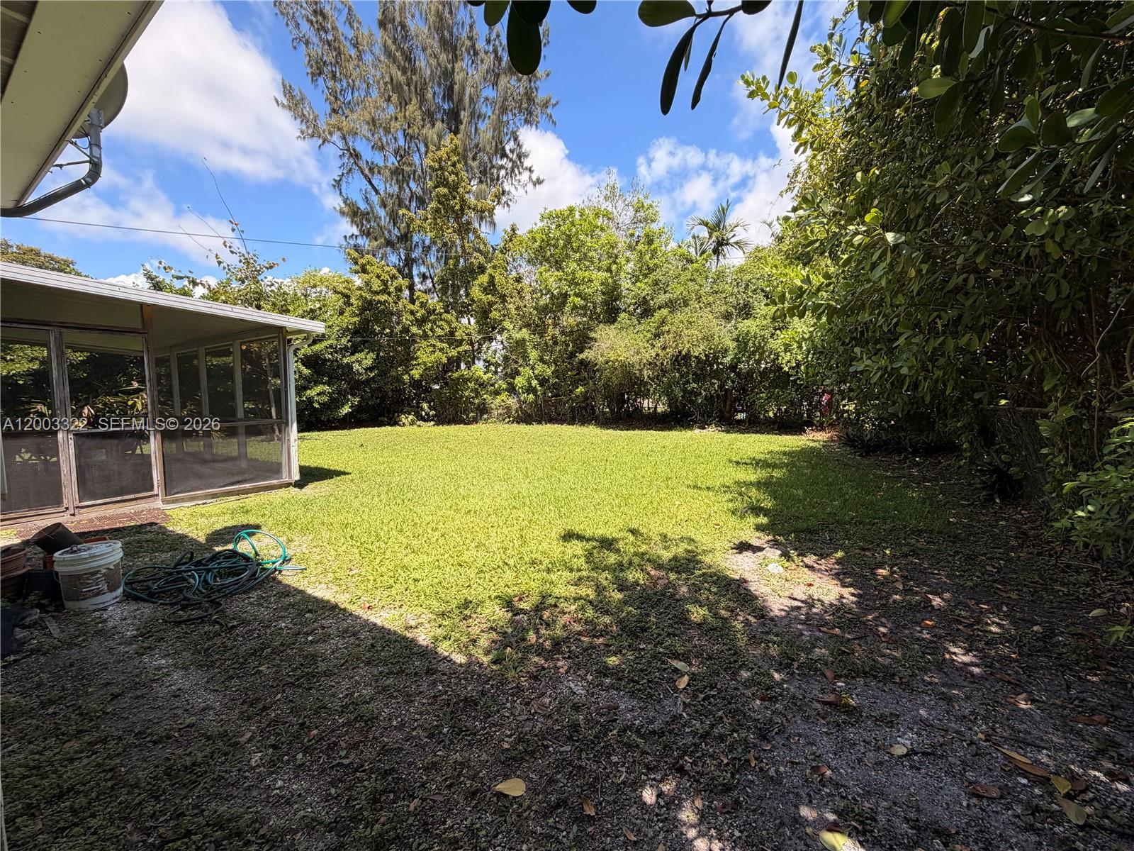 5765 SW 48th St Miami, FL 33155