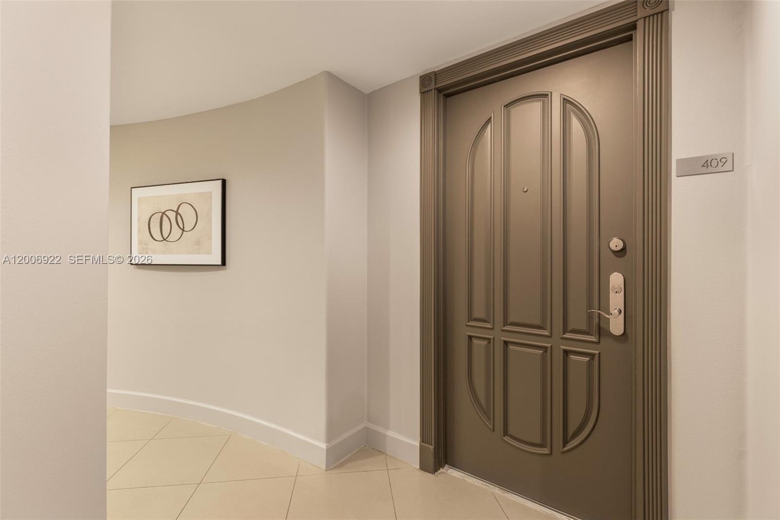 3370 Hidden Bay Dr #409 Aventura, FL 33180