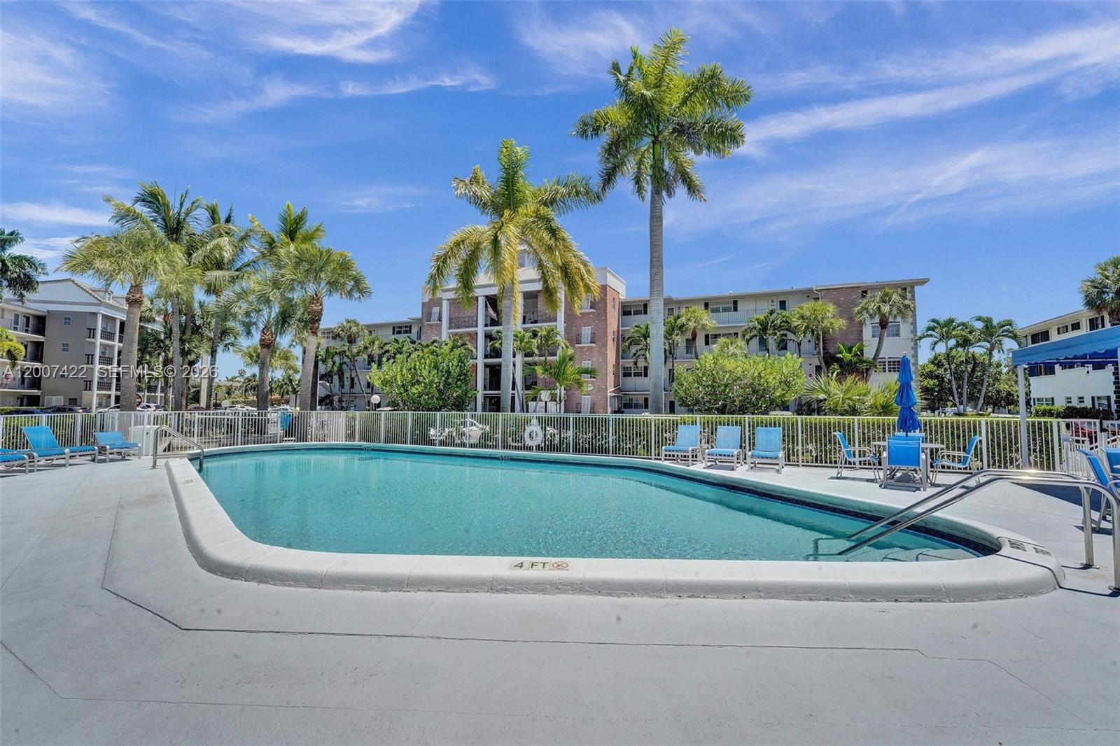 455 Paradise Isle Blvd #104 Hallandale Beach, FL 33009