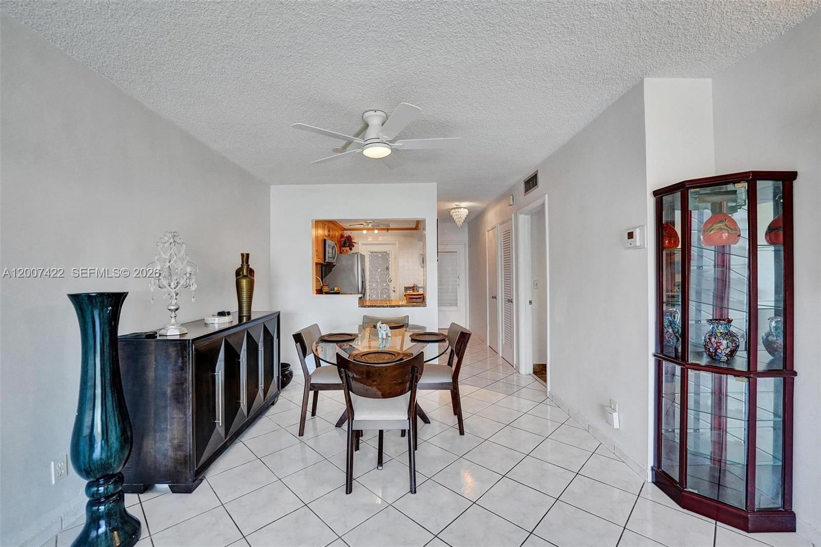 455 Paradise Isle Blvd #104 Hallandale Beach, FL 33009
