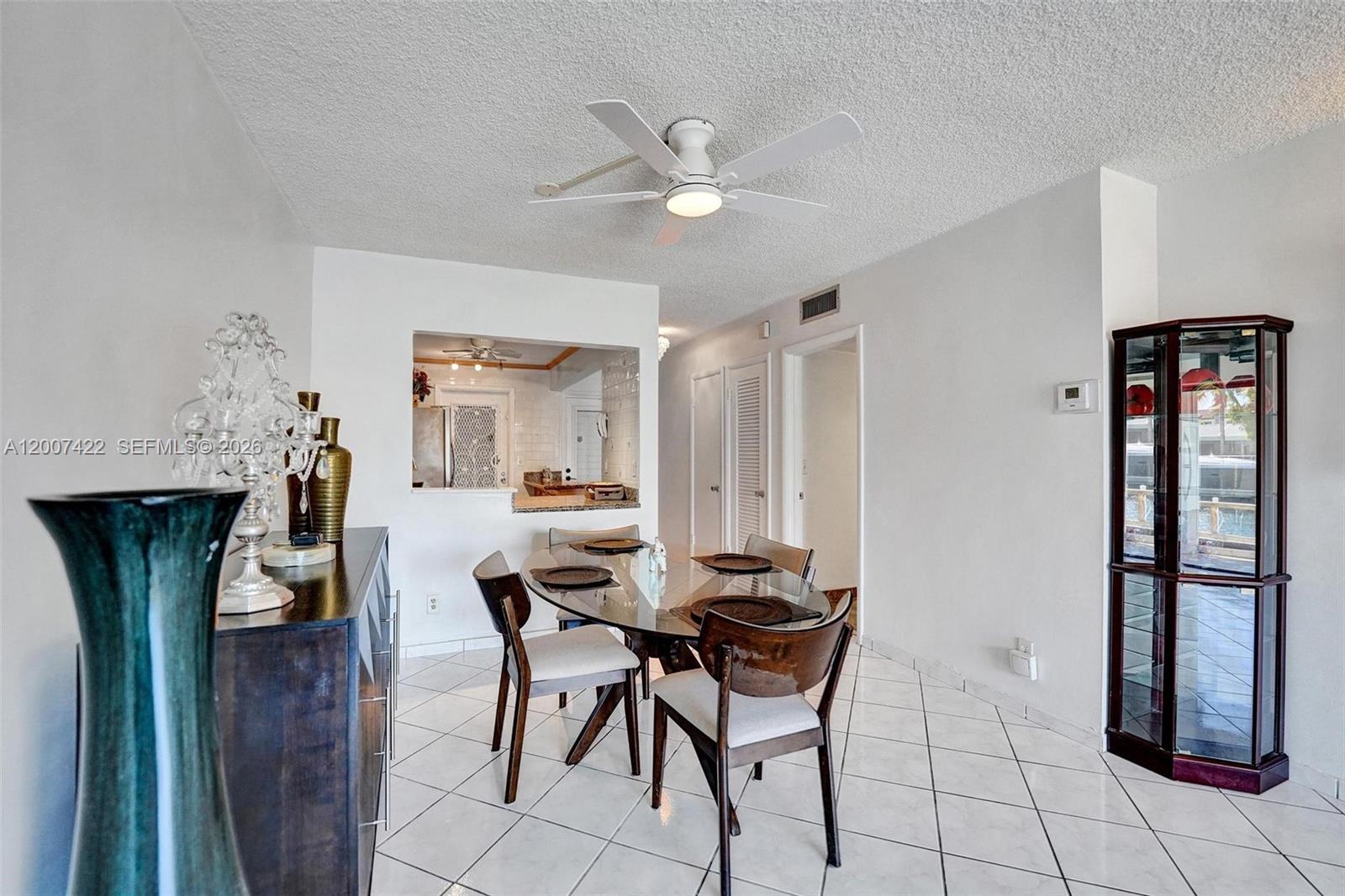 455 Paradise Isle Blvd #104 Hallandale Beach, FL 33009