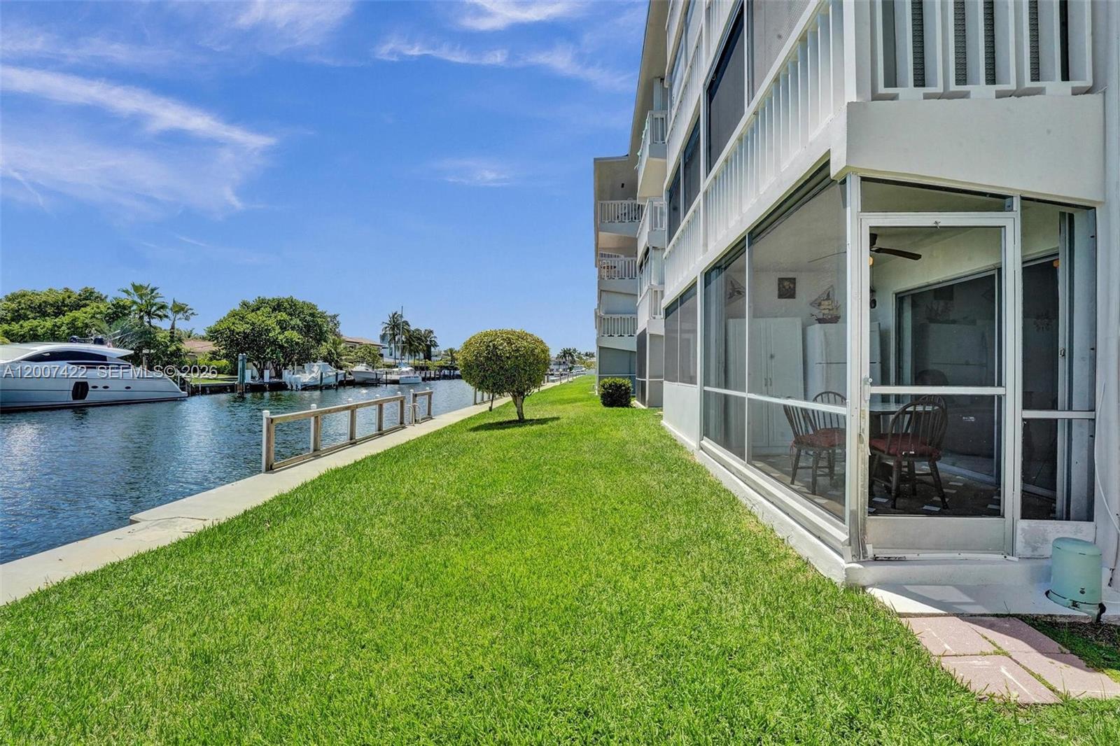 455 Paradise Isle Blvd #104 Hallandale Beach, FL 33009