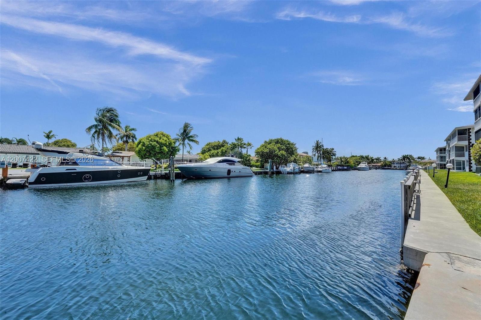 455 Paradise Isle Blvd #104 Hallandale Beach, FL 33009