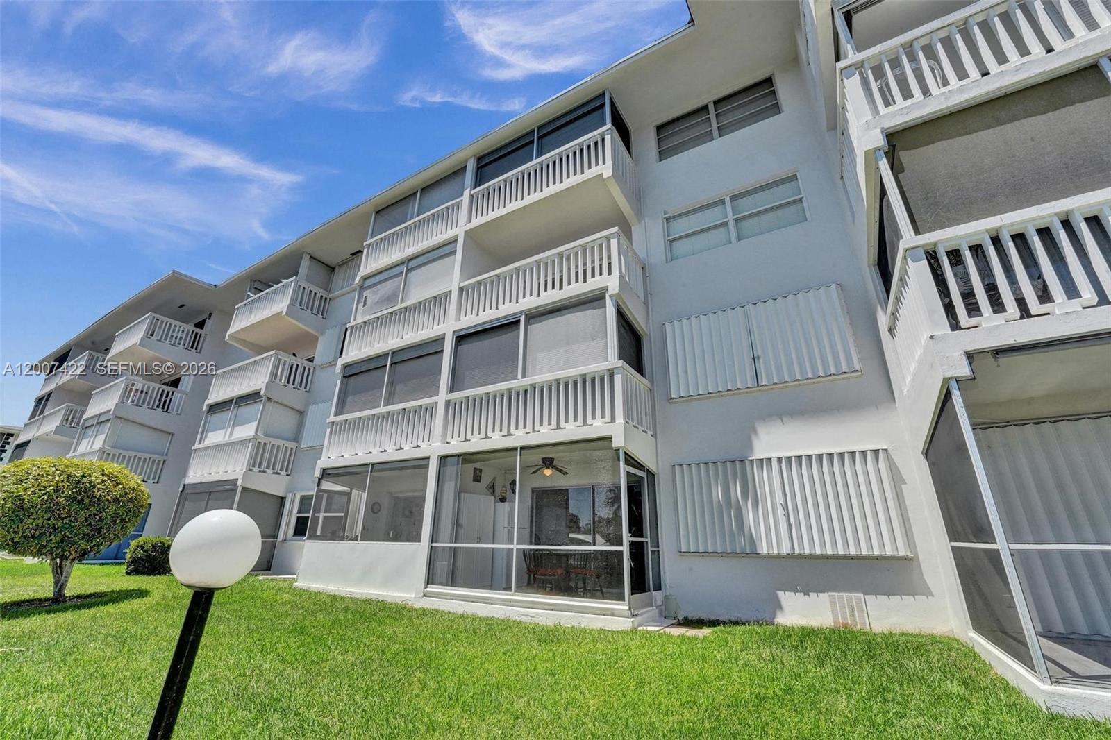 455 Paradise Isle Blvd #104 Hallandale Beach, FL 33009