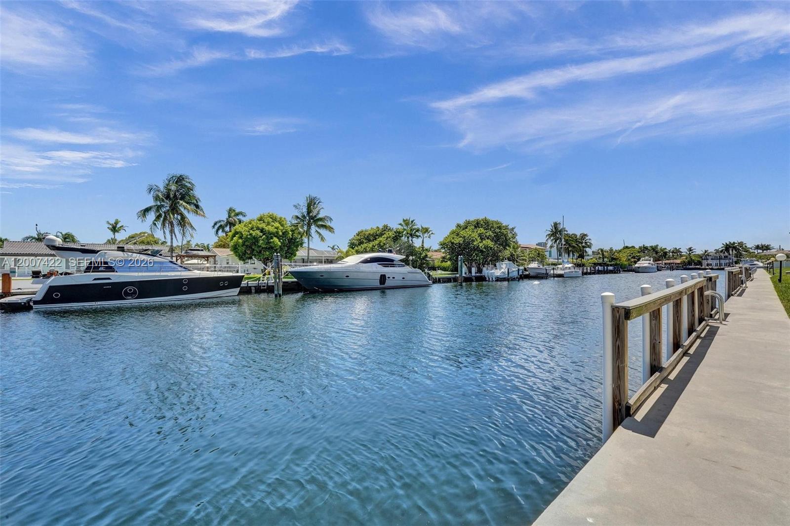 455 Paradise Isle Blvd #104 Hallandale Beach, FL 33009