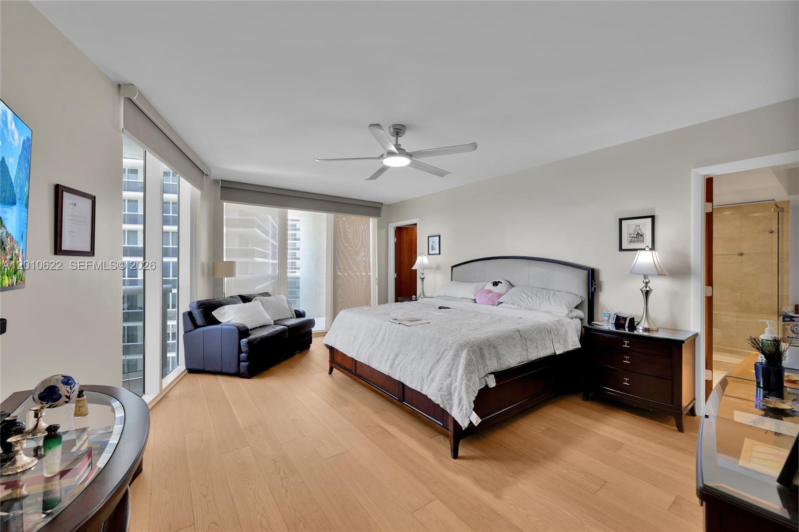 1800 S Ocean Dr #2205 Hallandale Beach, FL 33009