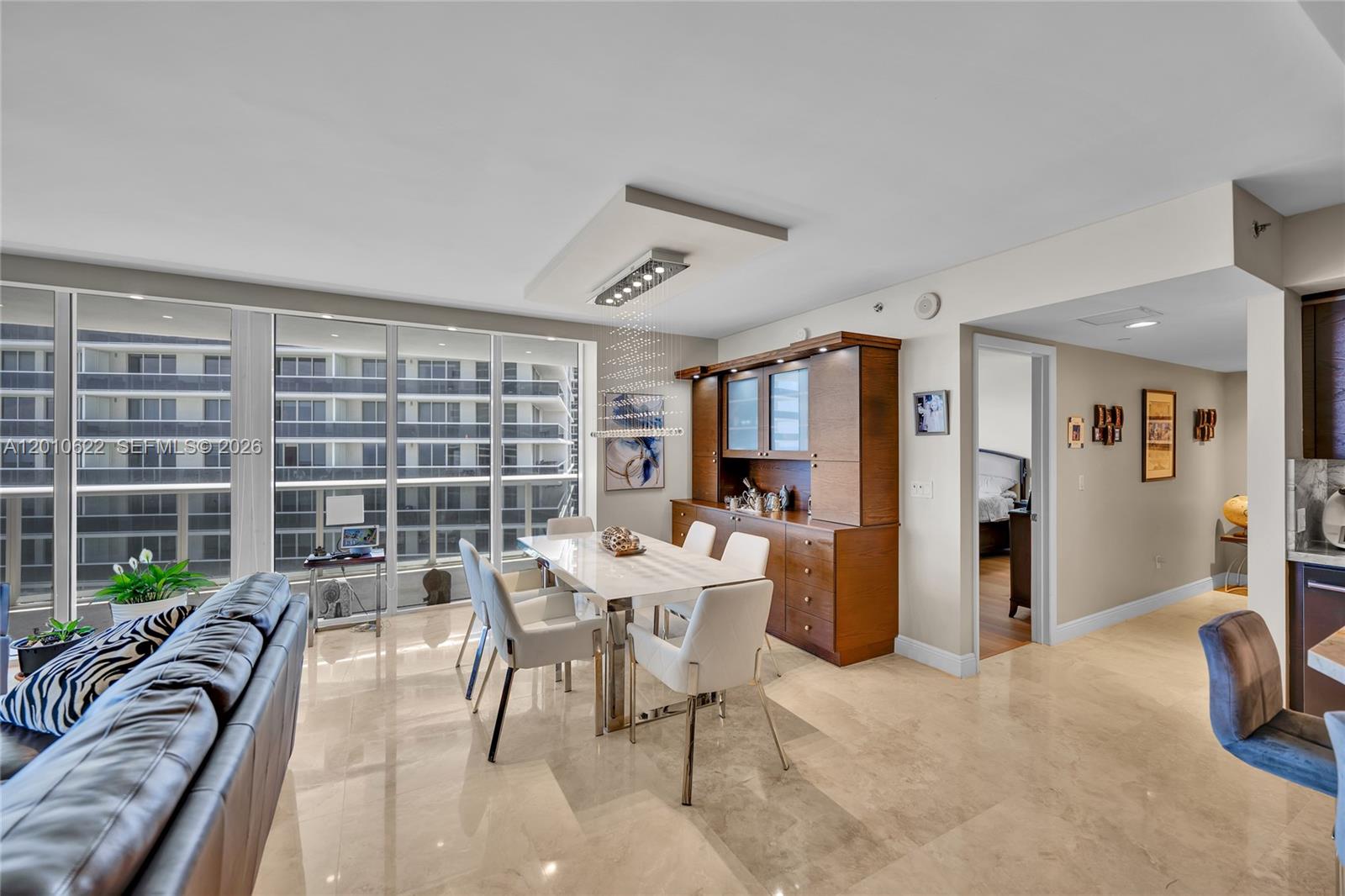 1800 S Ocean Dr #2205 Hallandale Beach, FL 33009