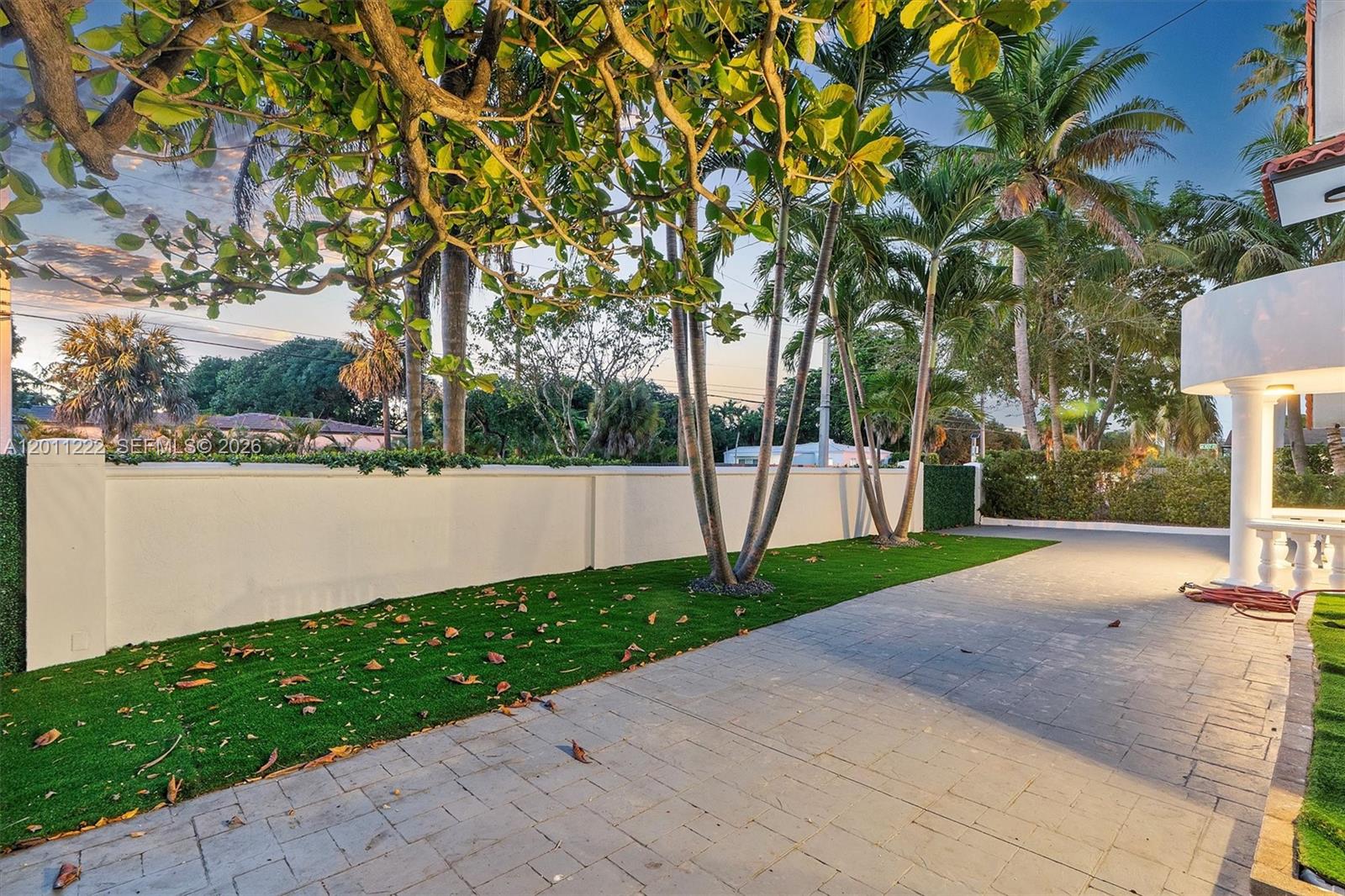 210 NE 107th St Miami Shores, FL 33161