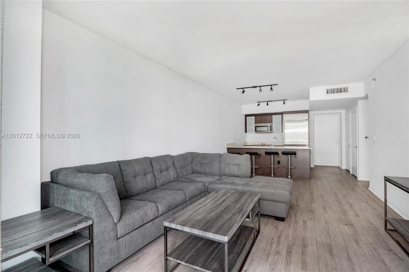 500 Brickell Ave #2508 Miami, FL 33131