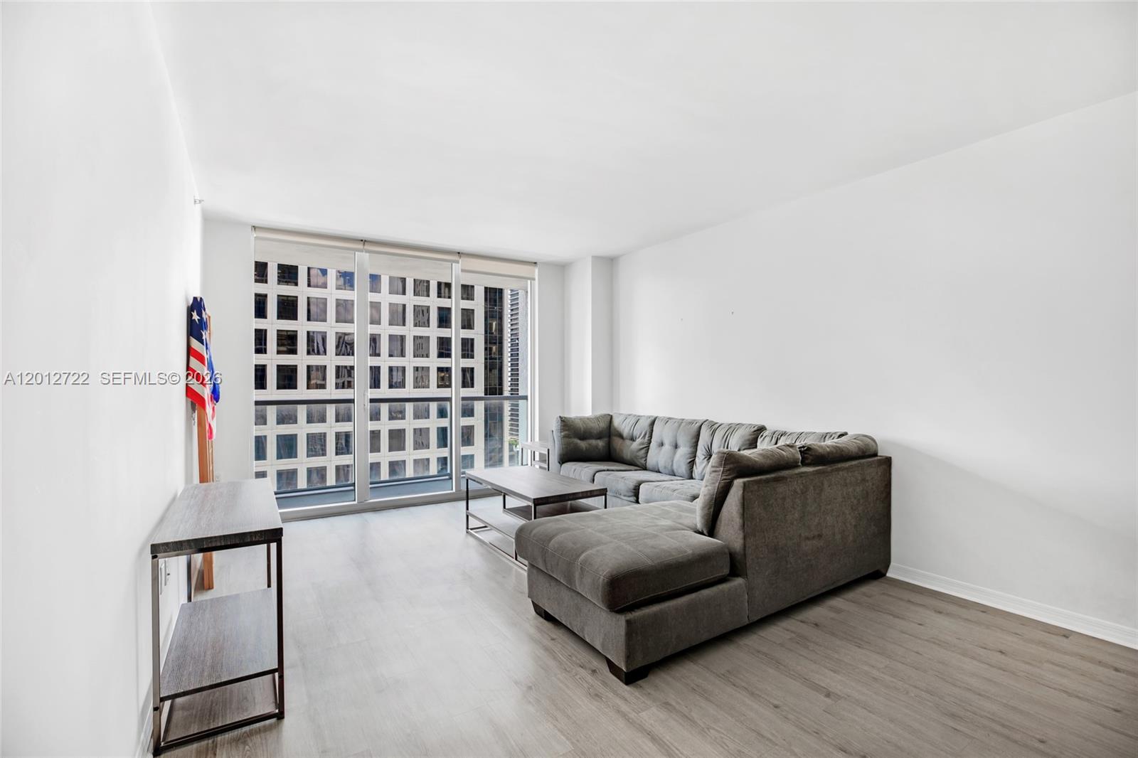 500 Brickell Ave #2508 Miami, FL 33131