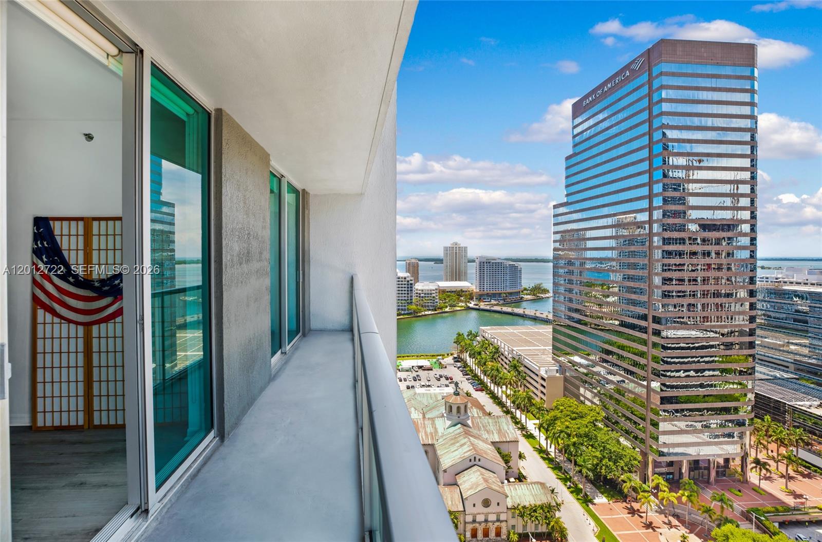 500 Brickell Ave #2508 Miami, FL 33131