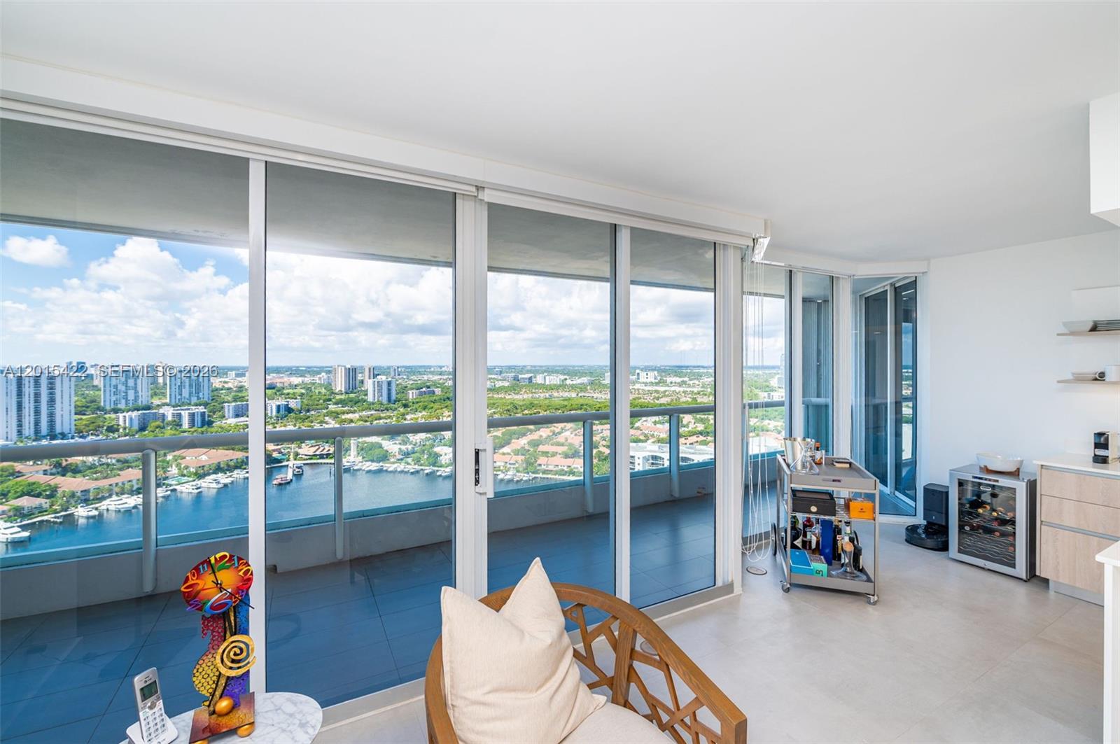 21205 Yacht Clb Dr #3107 Aventura, FL 33180