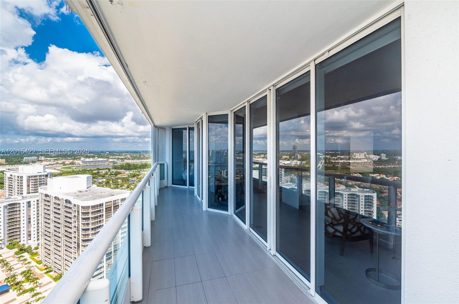 21205 Yacht Clb Dr #3107 Aventura, FL 33180