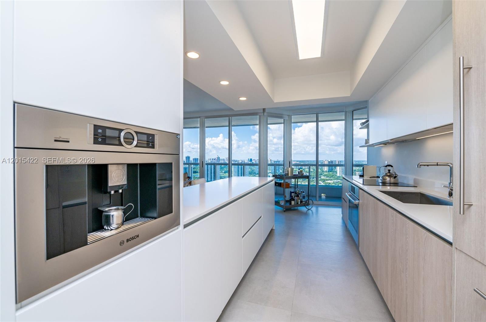 21205 Yacht Clb Dr #3107 Aventura, FL 33180