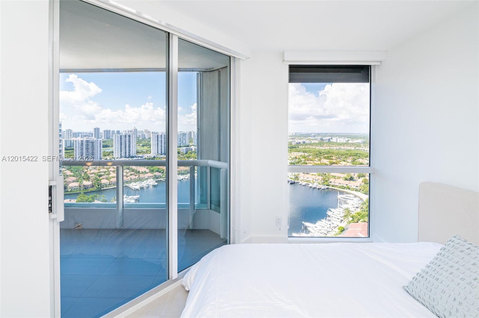 21205 Yacht Clb Dr #3107 Aventura, FL 33180
