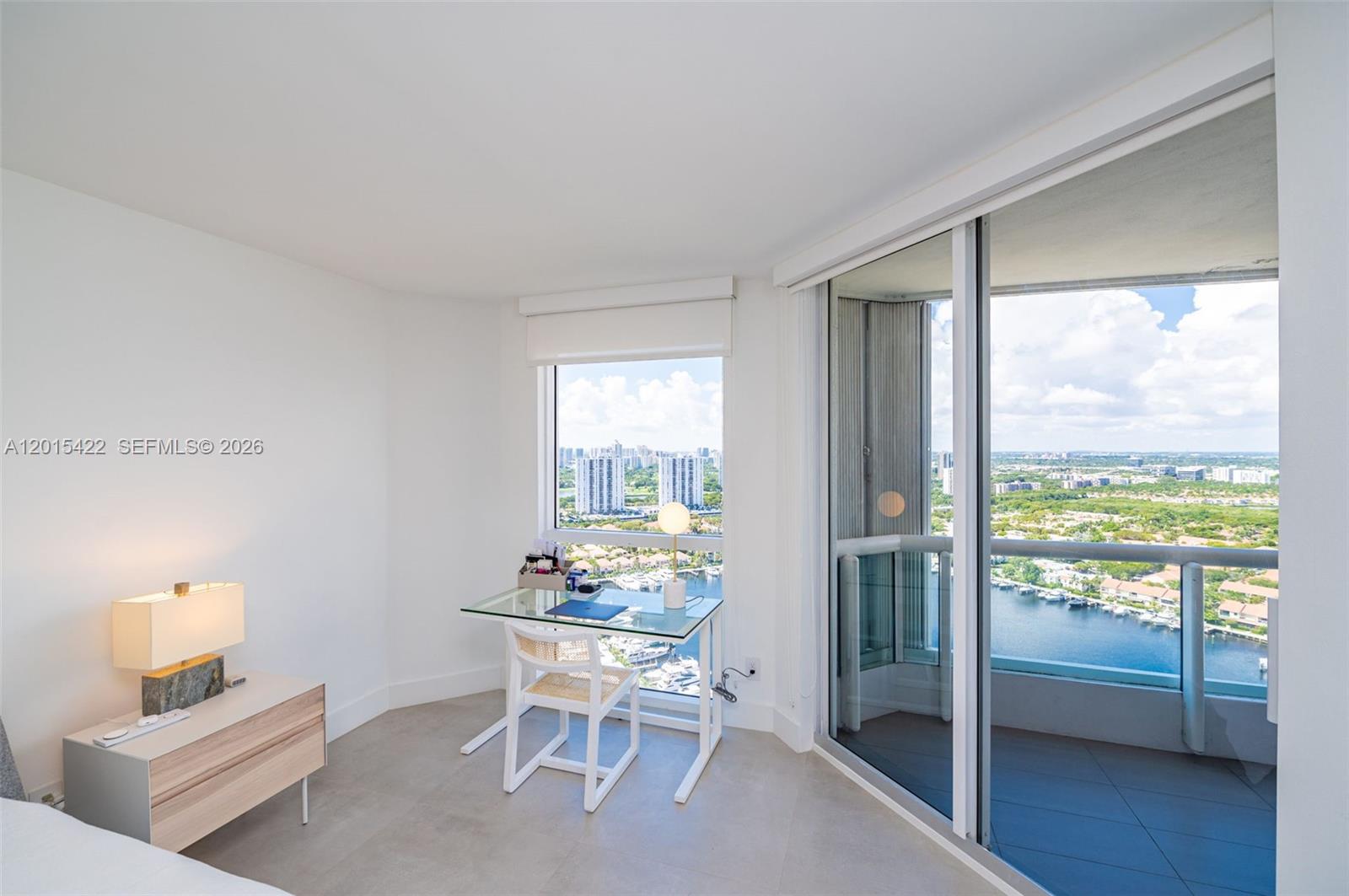 21205 Yacht Clb Dr #3107 Aventura, FL 33180