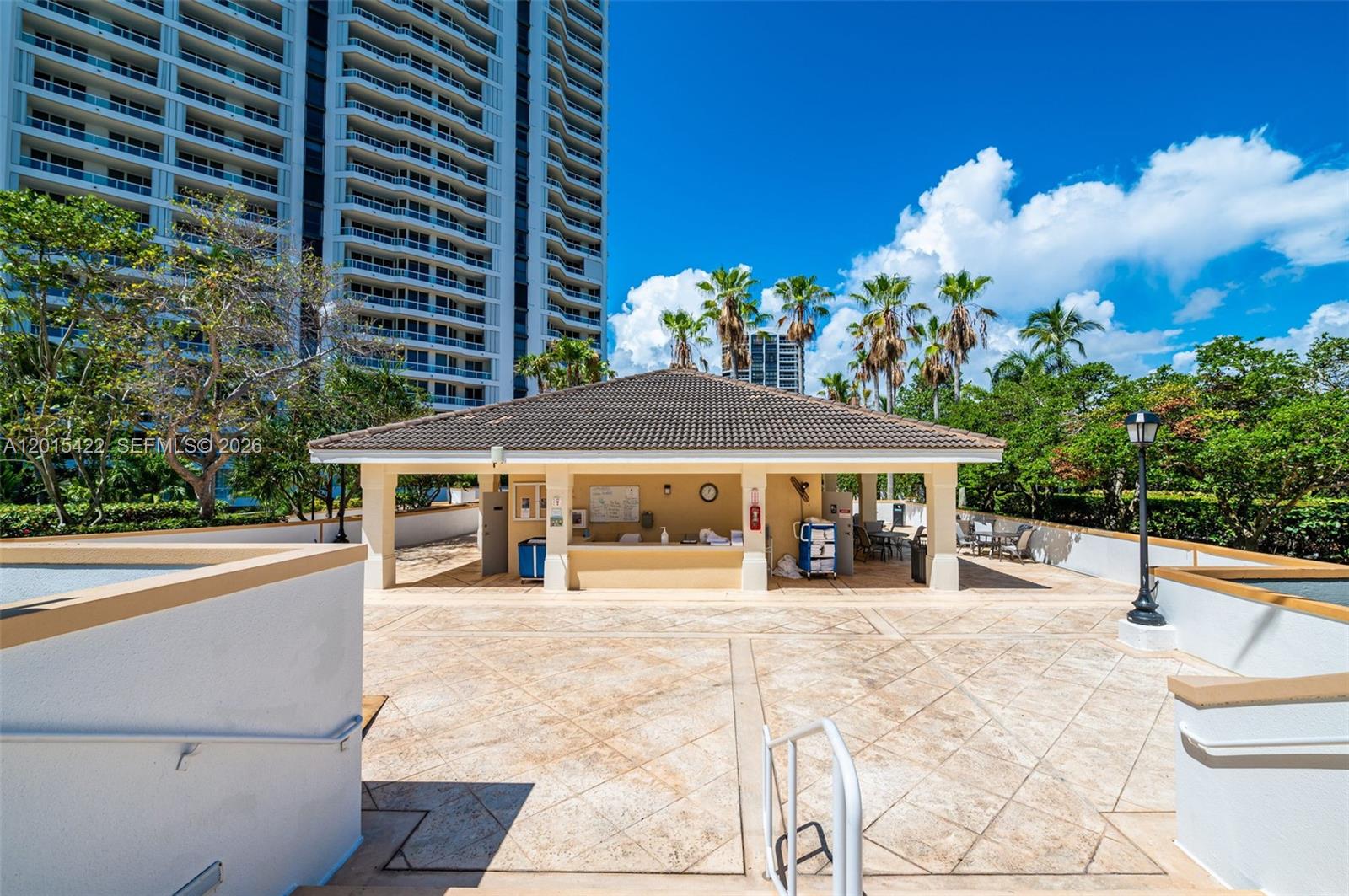 21205 Yacht Clb Dr #3107 Aventura, FL 33180
