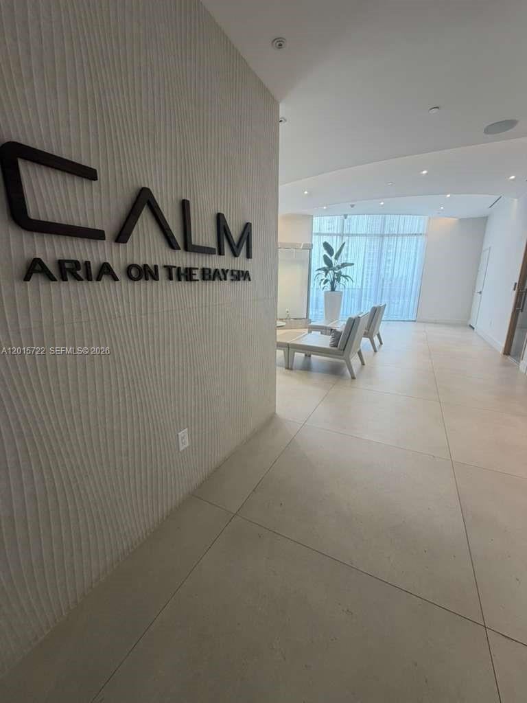 image Aria on the Bay13