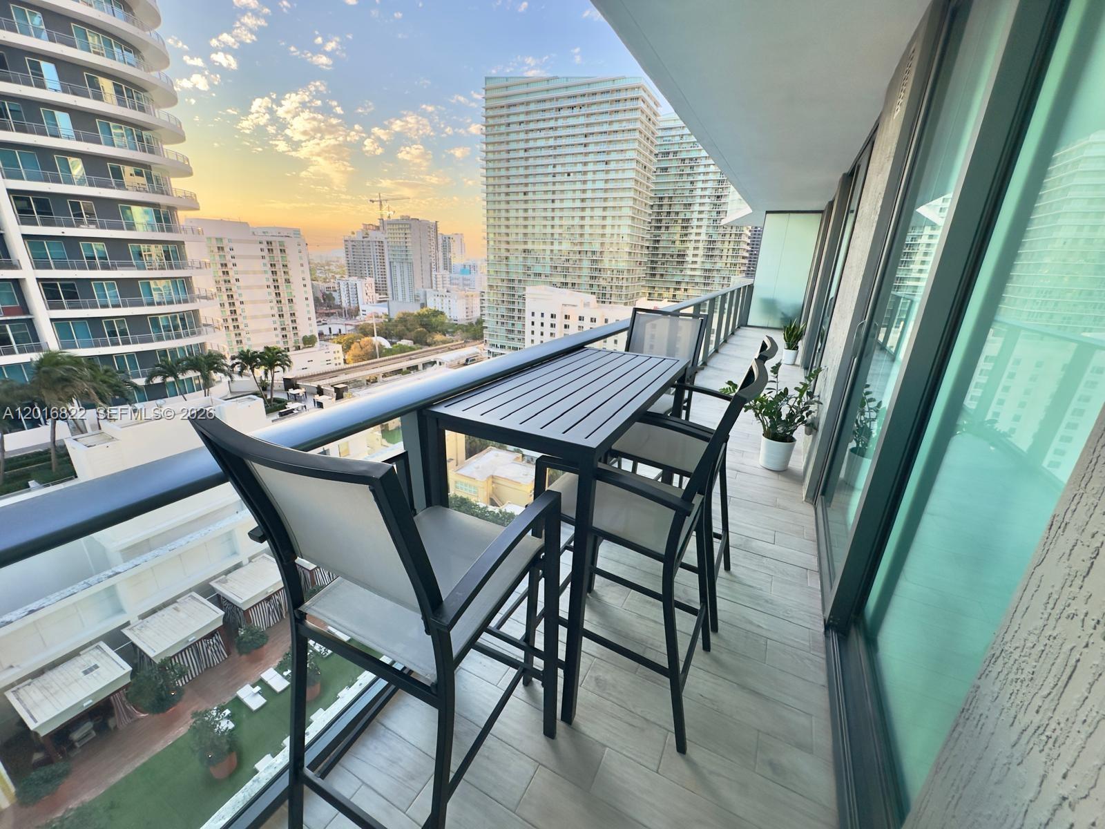 image Dua Miami (SLS Brickell)2