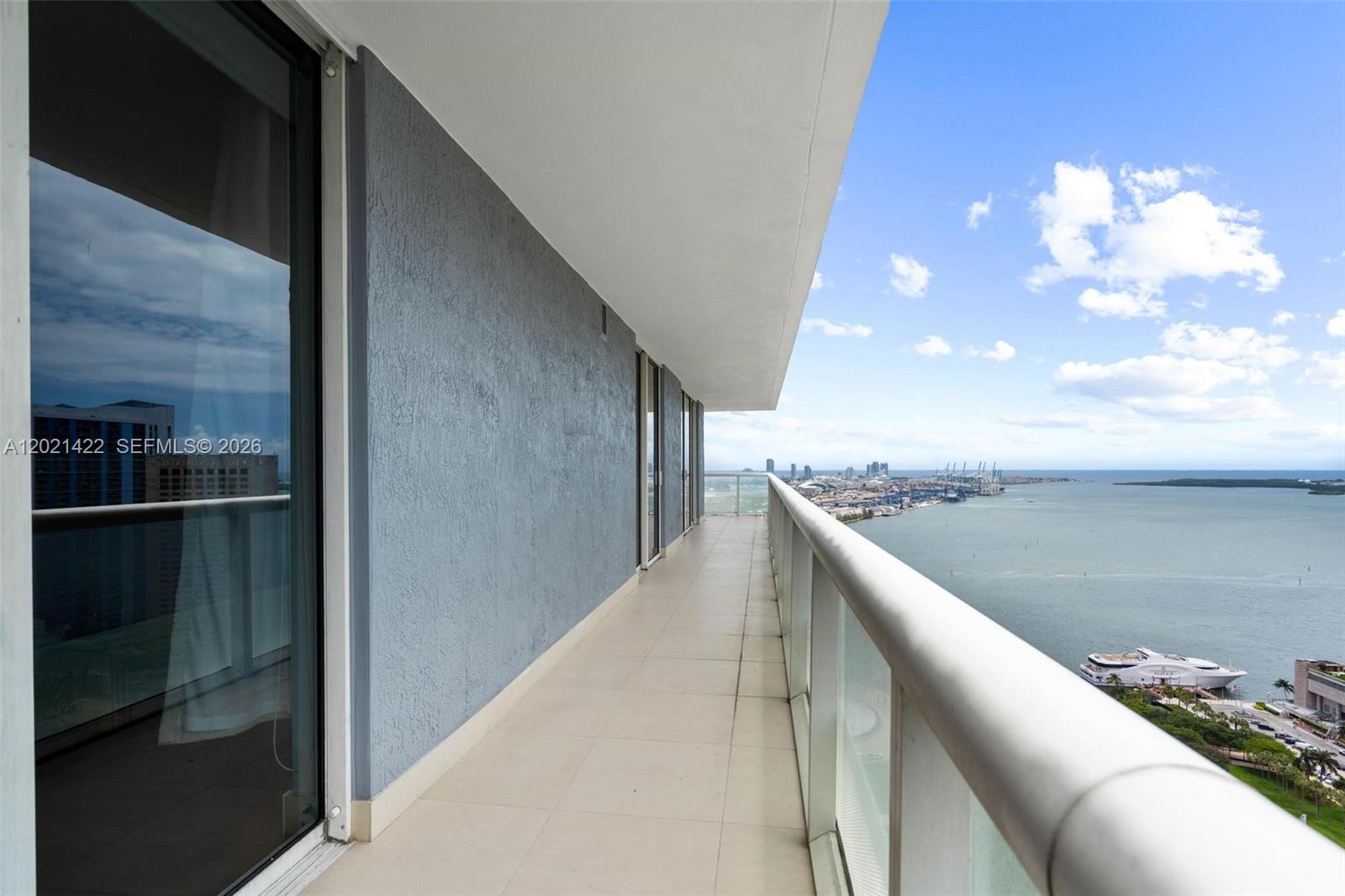 50 Biscayne Blvd #3510 Miami, FL 33132