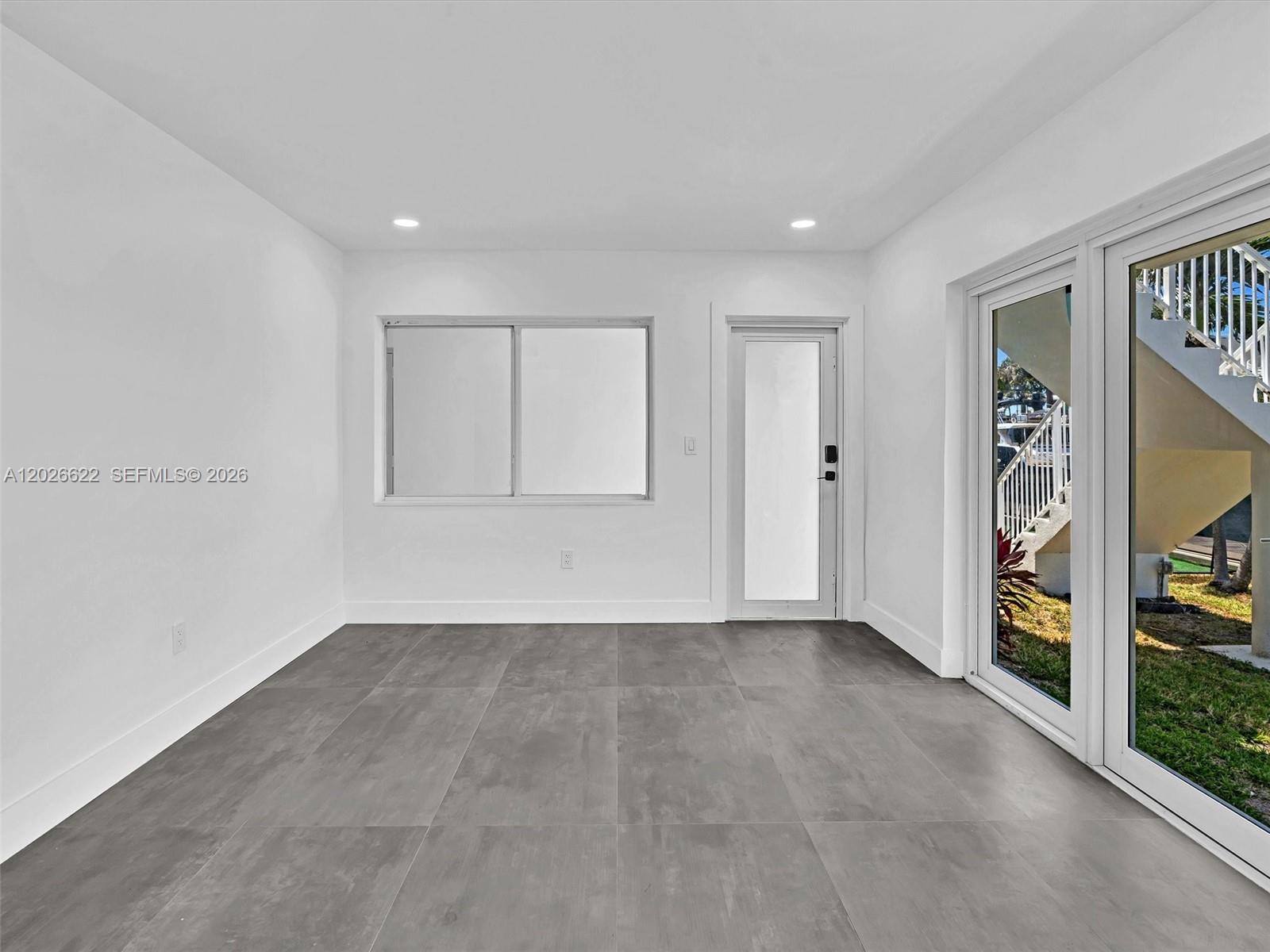 11900 N Bayshore Dr #1-8 North Miami, FL 33181