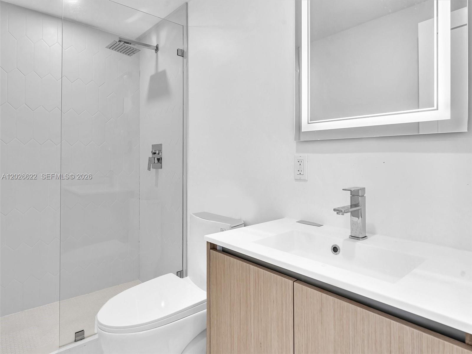11900 N Bayshore Dr #1-8 North Miami, FL 33181