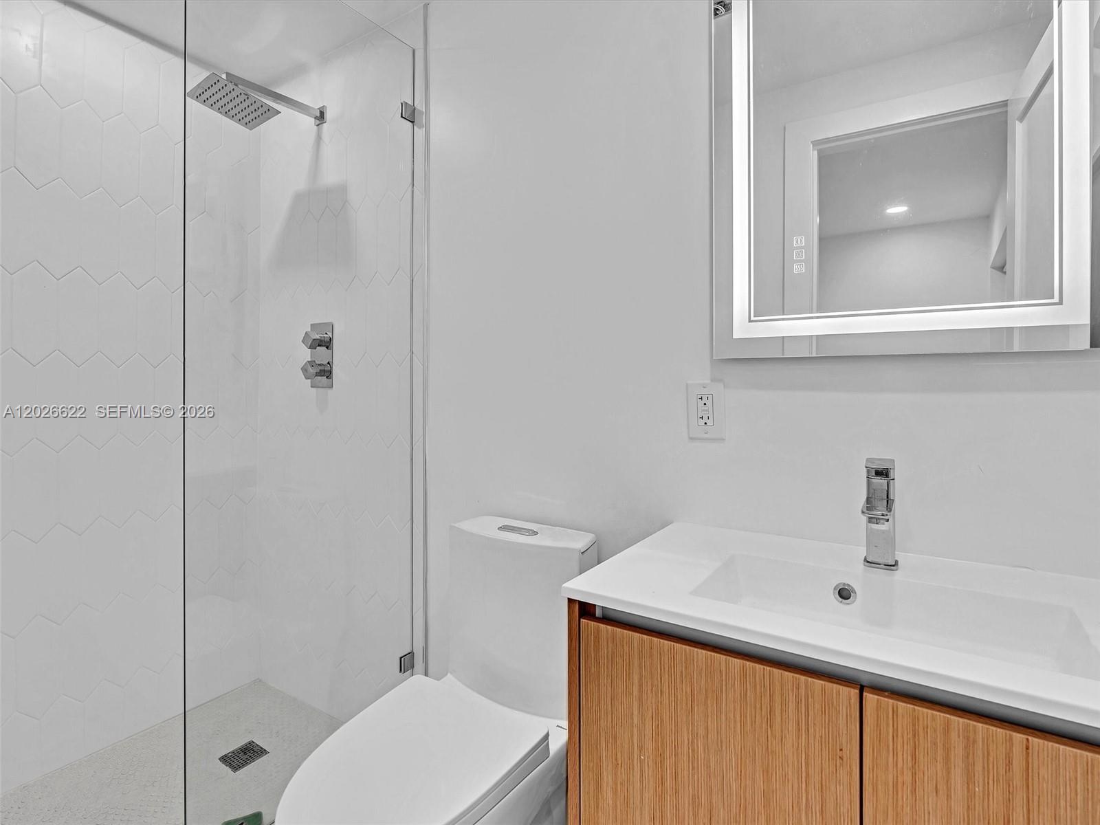 11900 N Bayshore Dr #1-8 North Miami, FL 33181