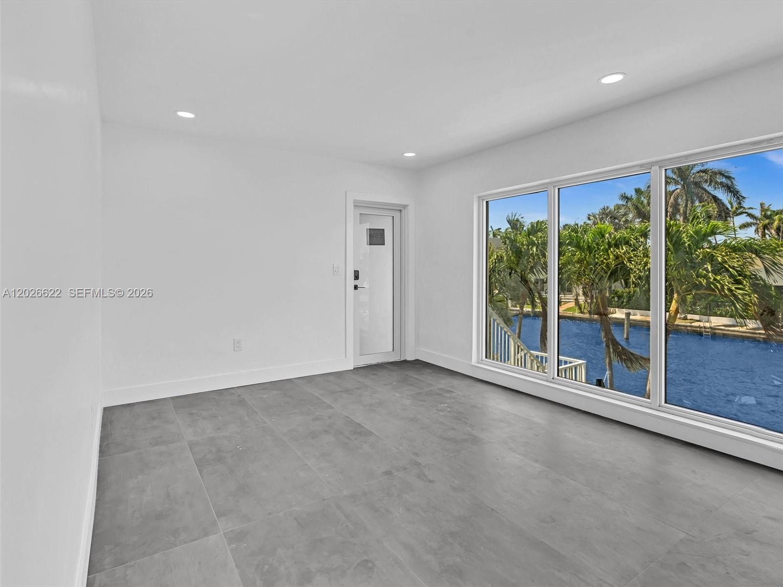 11900 N Bayshore Dr #1-8 North Miami, FL 33181