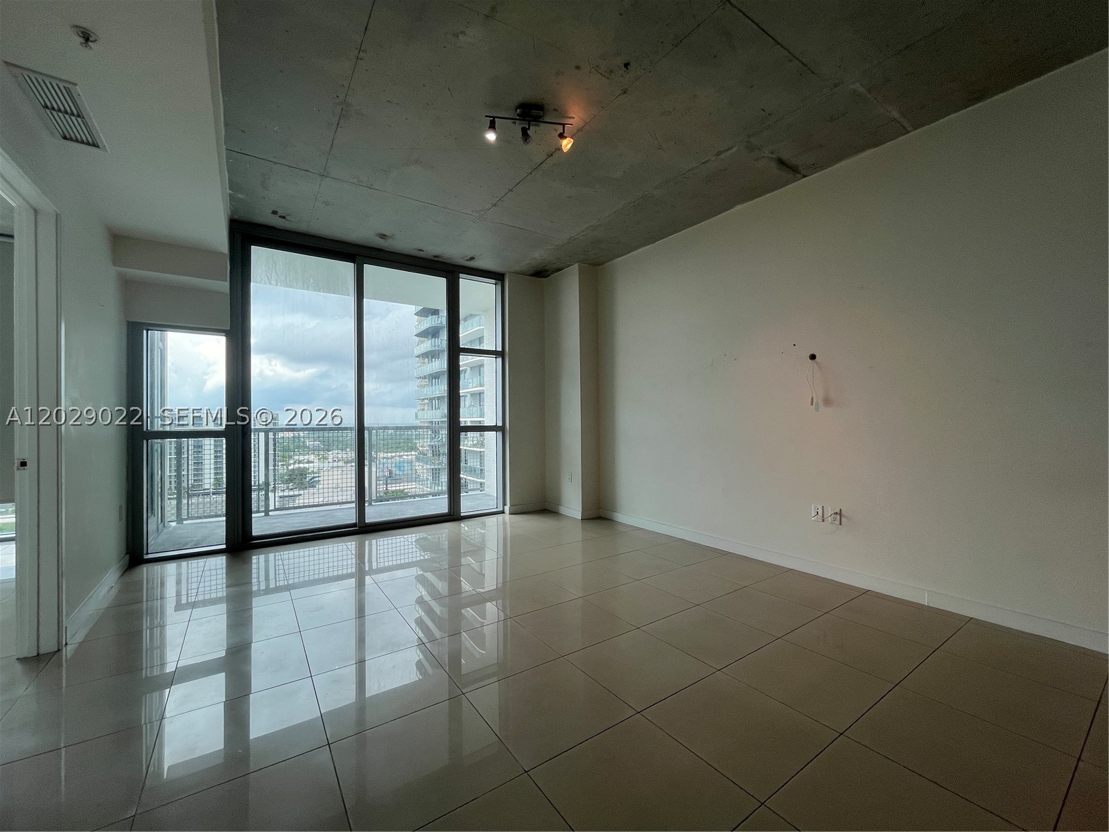 image 4 Midtown3