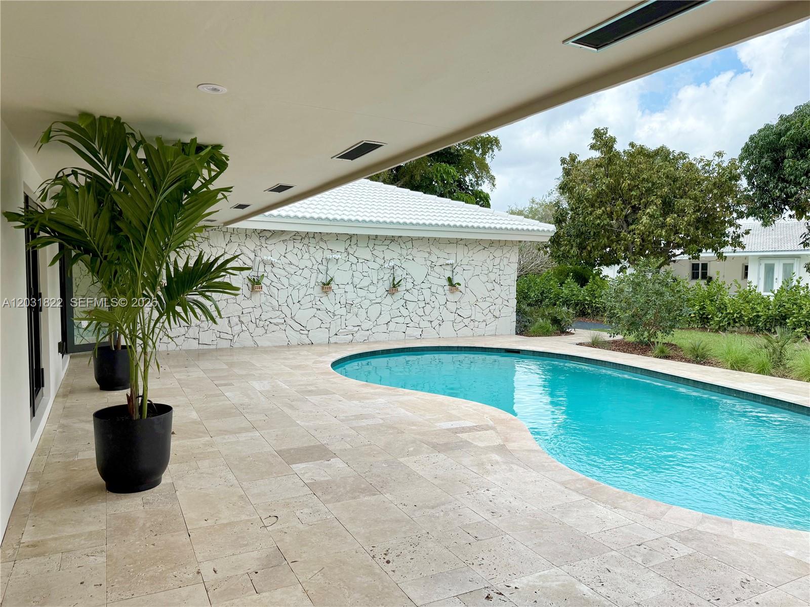 8845 SW 176th Palmetto Bay, FL 33157