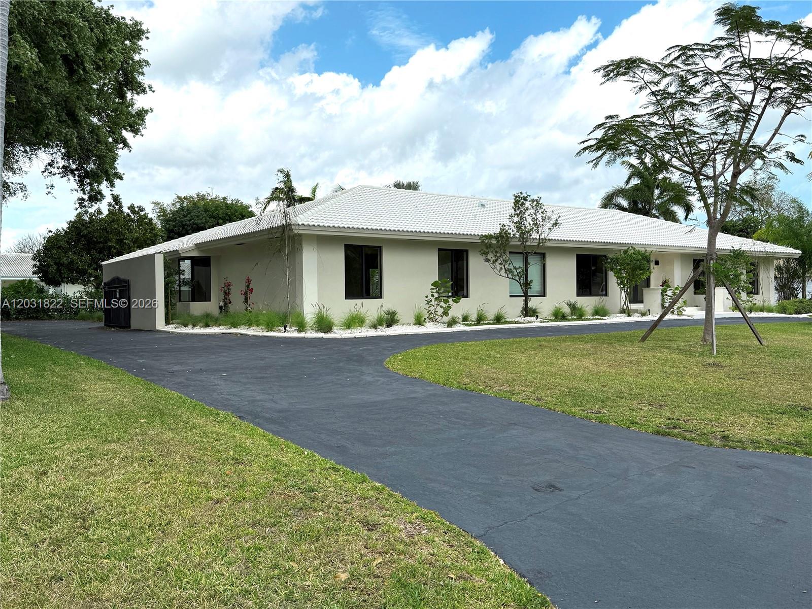 8845 SW 176th Palmetto Bay, FL 33157