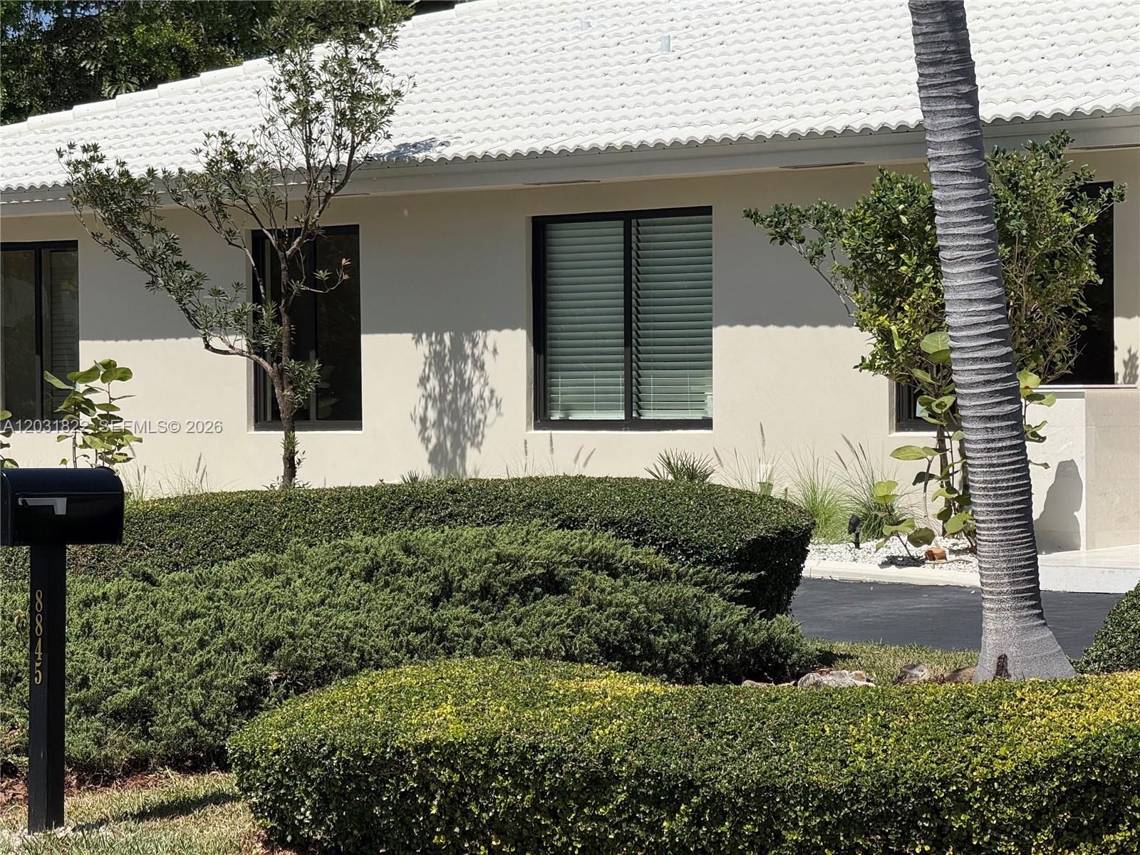 8845 SW 176th Palmetto Bay, FL 33157