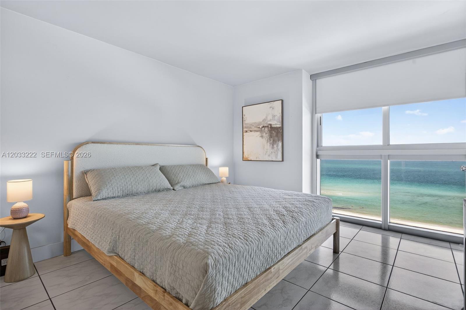 2655 Collins Ave #1512 Miami Beach, FL 33140
