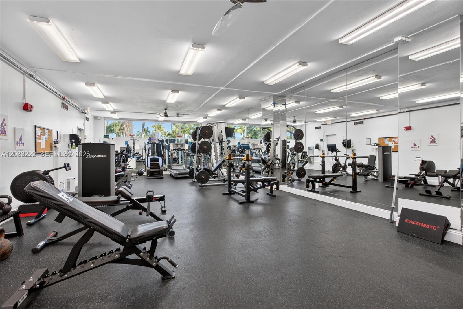 2655 Collins Ave #1512 Miami Beach, FL 33140