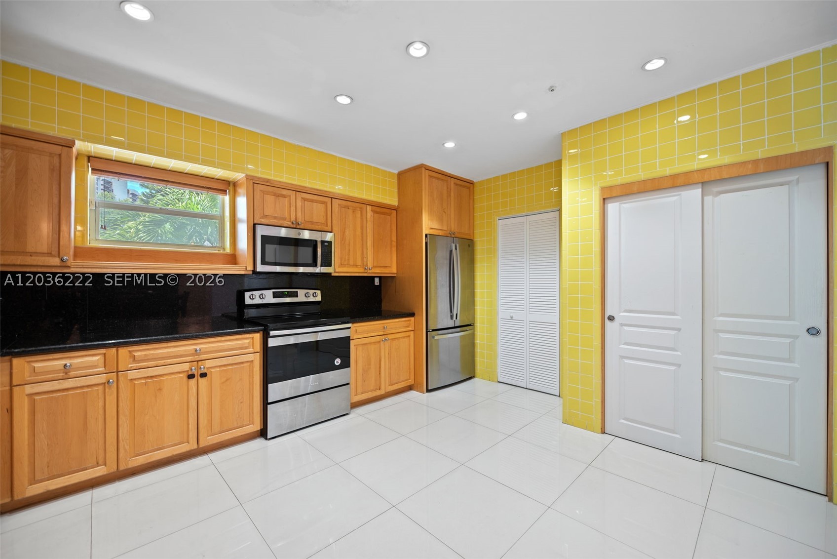 11530 NE 22nd Dr North Miami, FL 33181