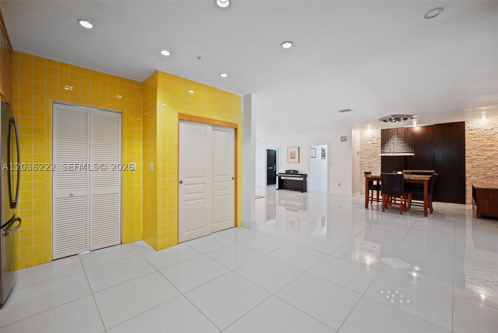 11530 NE 22nd Dr North Miami, FL 33181