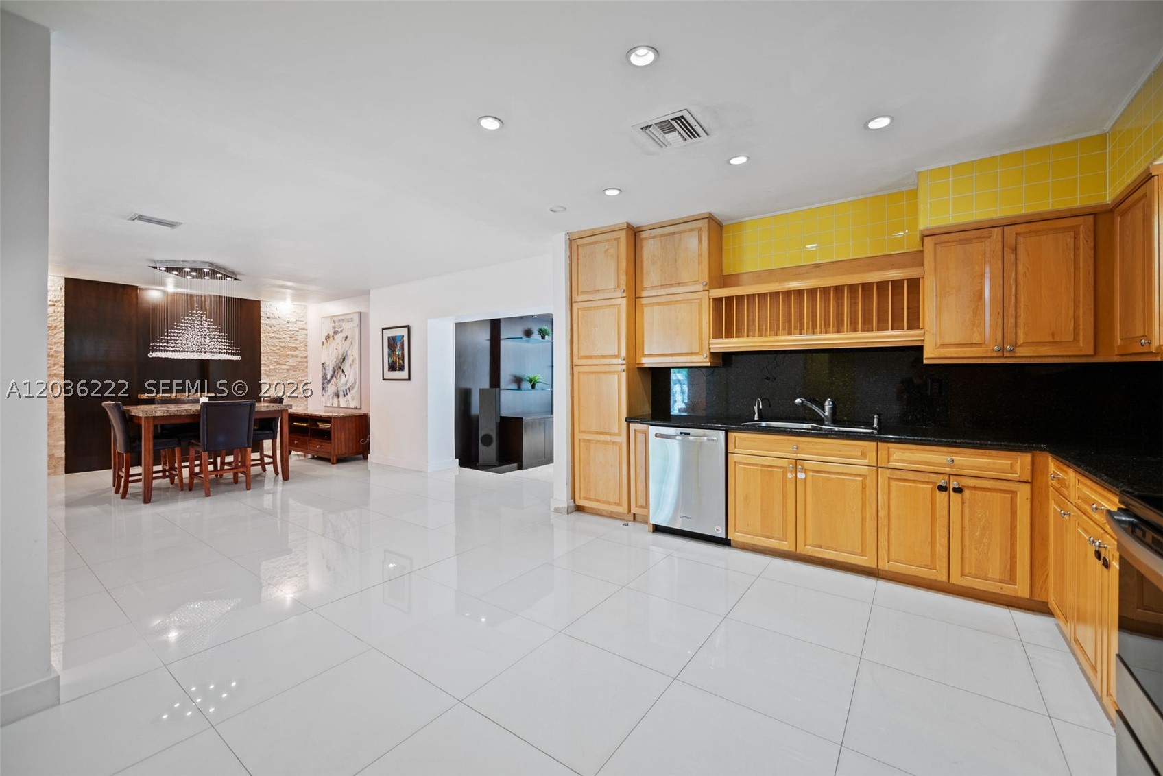 11530 NE 22nd Dr North Miami, FL 33181