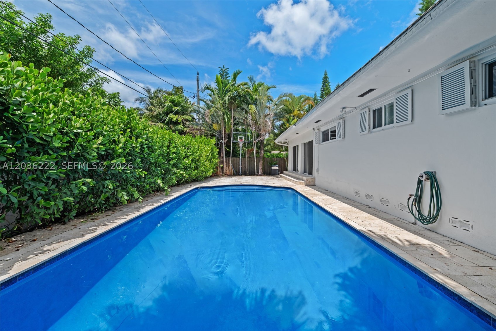 11530 NE 22nd Dr North Miami, FL 33181