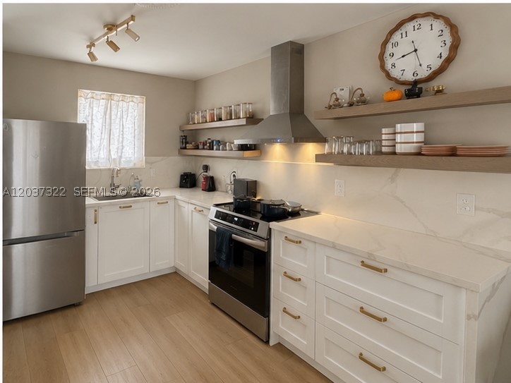 220 Washington Ave #5C