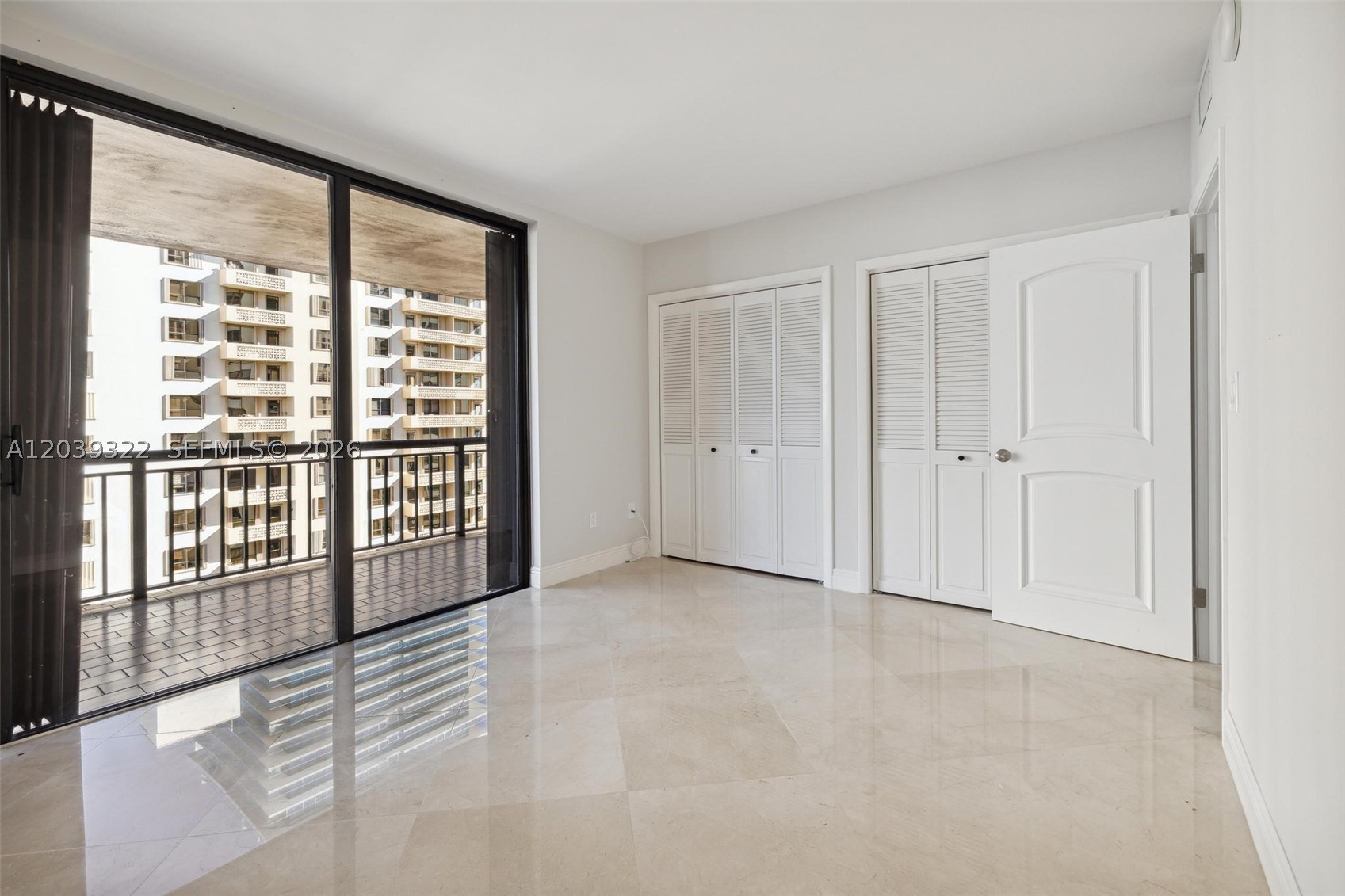 image Tiffany of Bal Harbour15