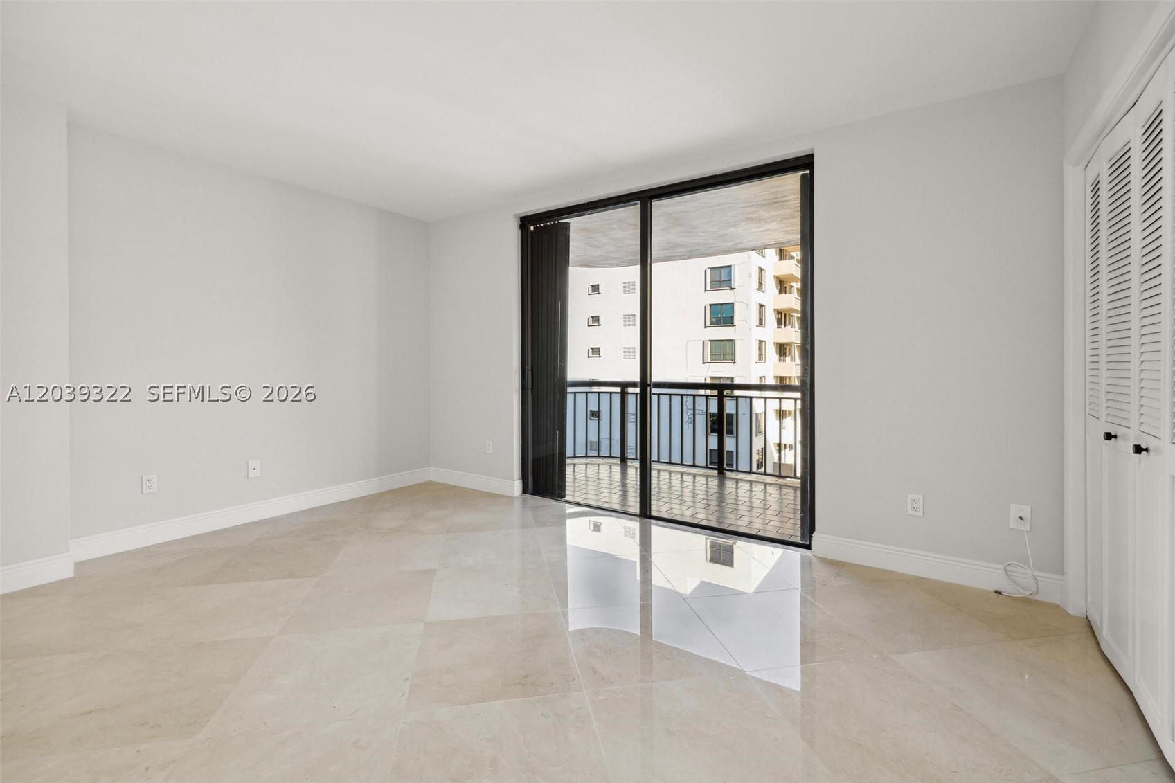 image Tiffany of Bal Harbour16