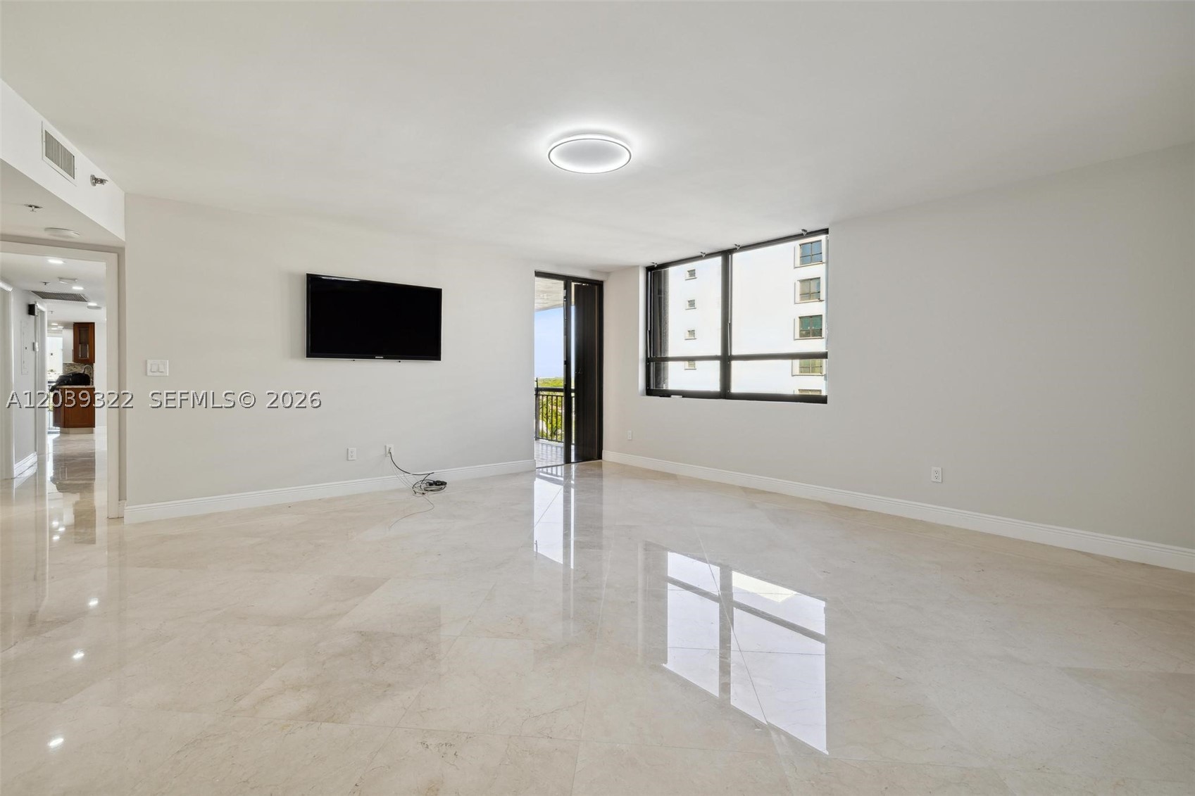 image Tiffany of Bal Harbour21