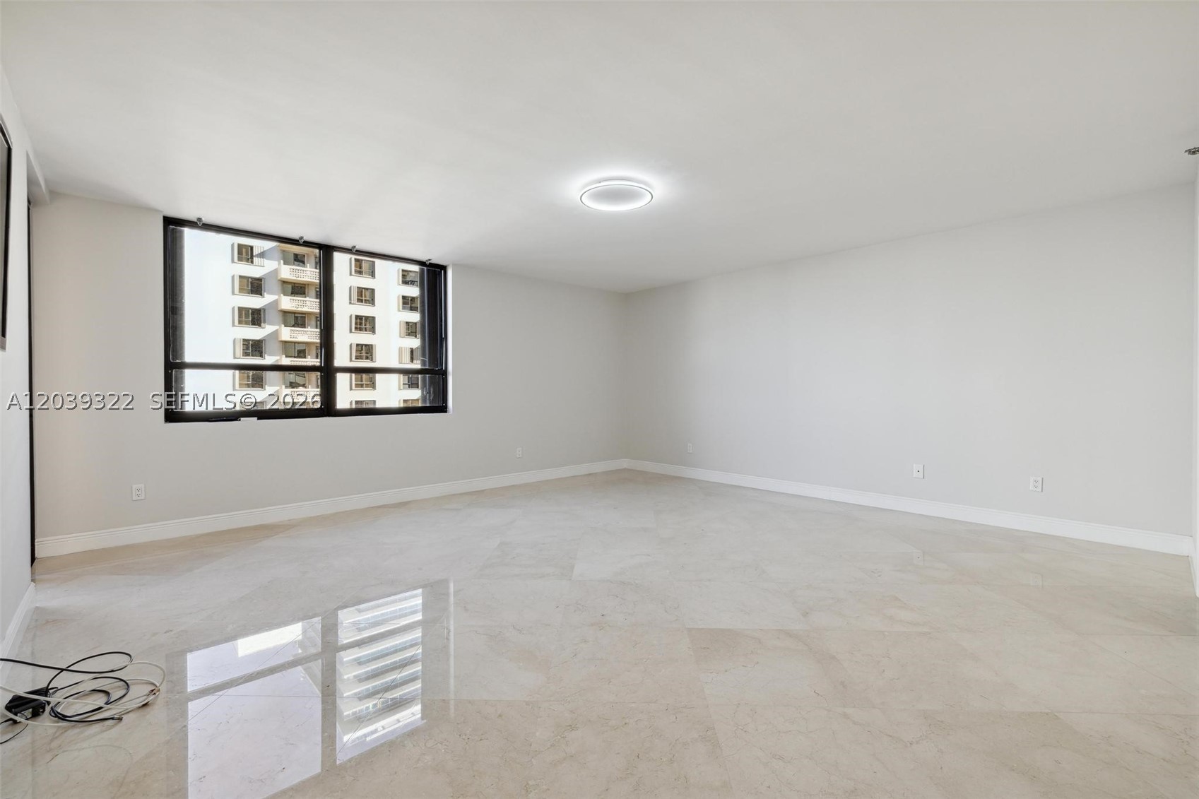 image Tiffany of Bal Harbour25