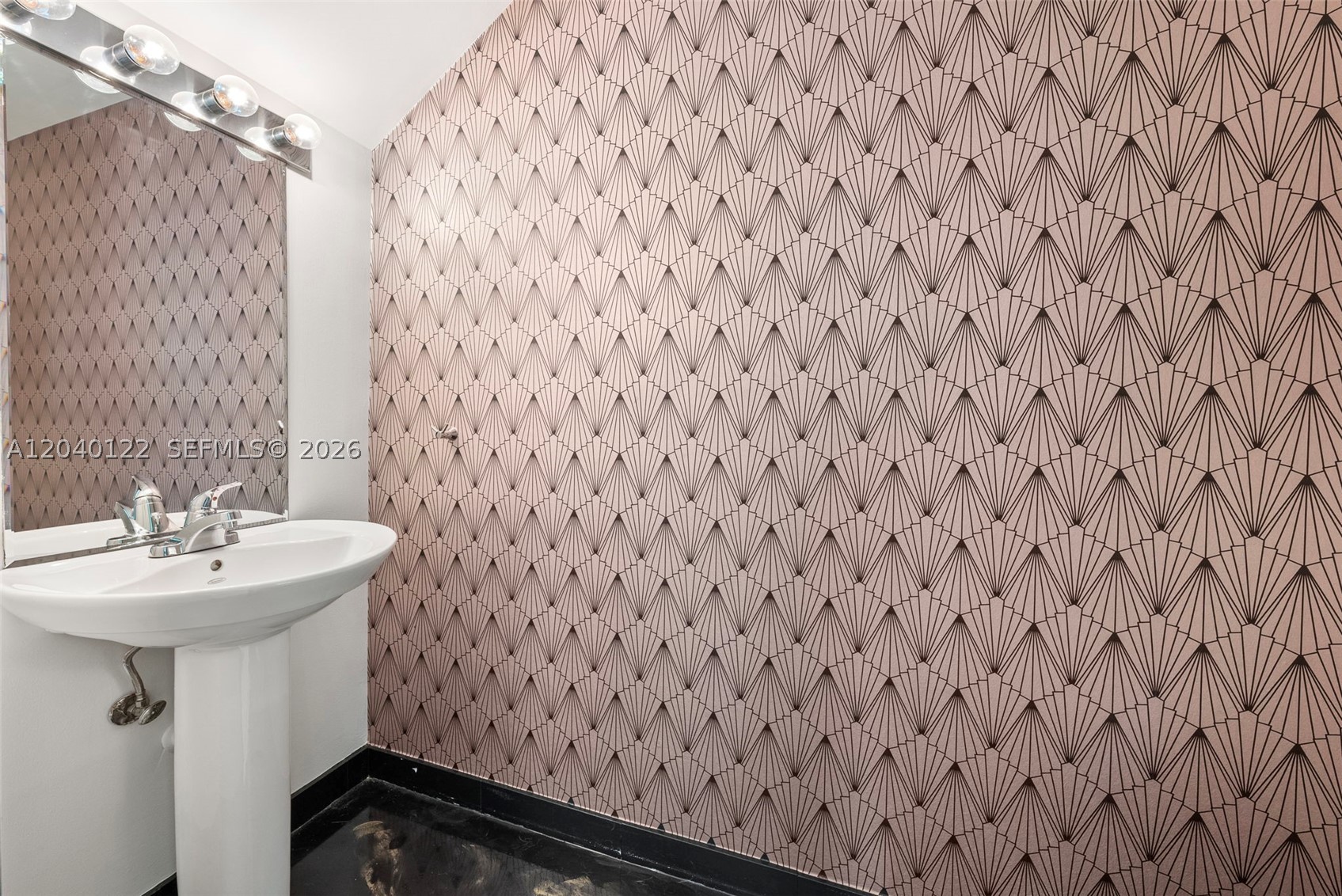 193 N Shore Dr #193-6 Miami Beach, FL 33141