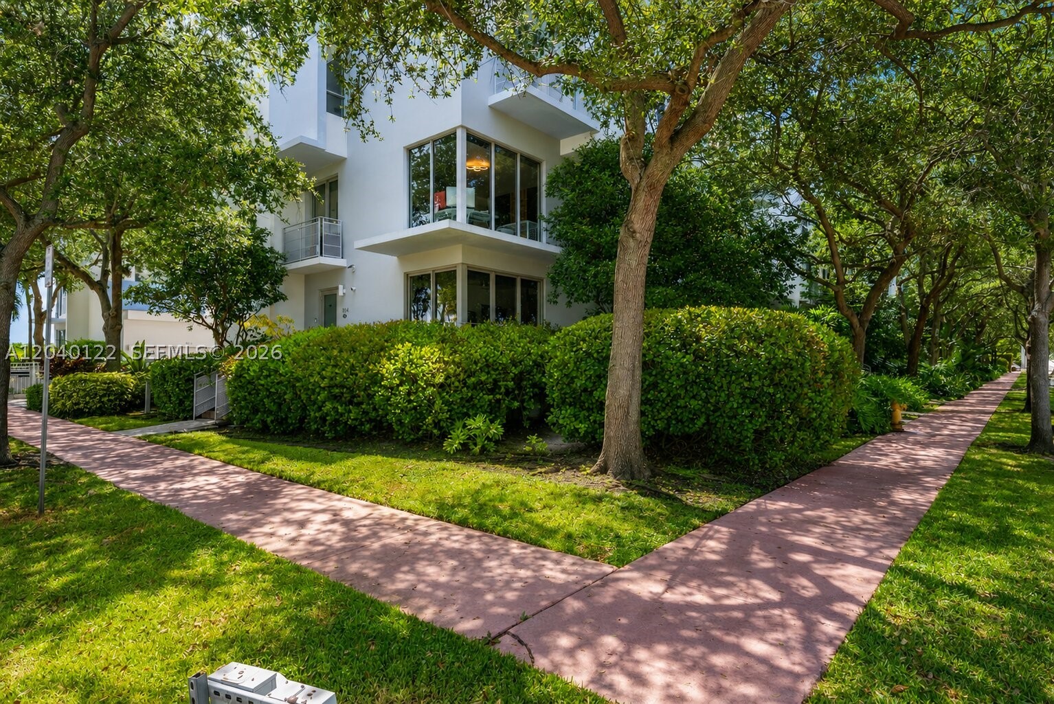 193 N Shore Dr #193-6 Miami Beach, FL 33141